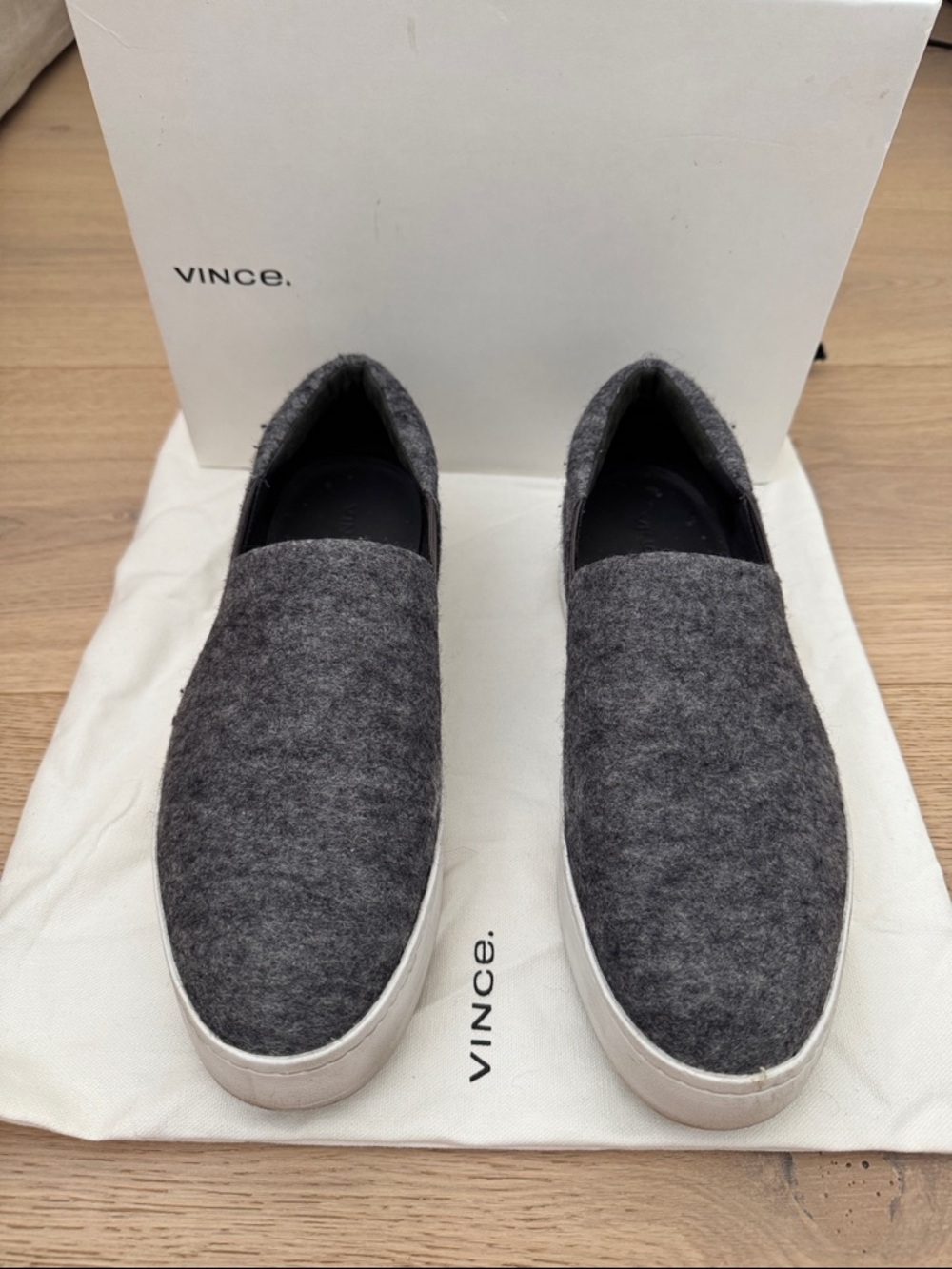 Vince Women’s. Warren Charcoal Gray Felt Slip-On, 1” Platform Sneakers. Size 10.